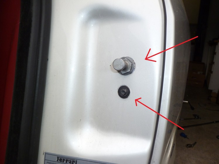 Ferrari 360 Side Skirt Removal