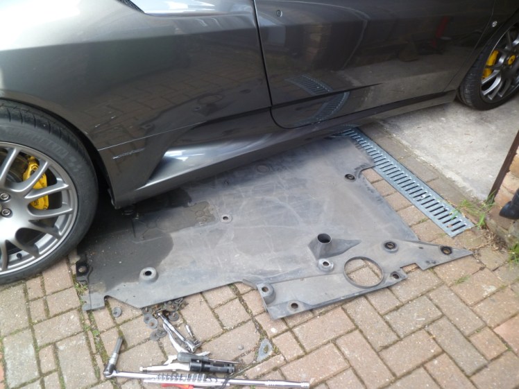 Removing the undertray