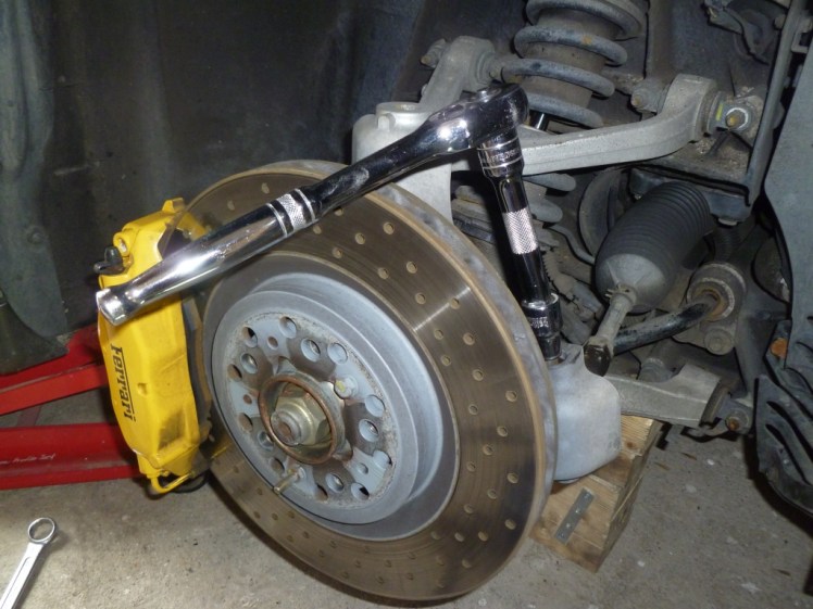 Use a ratchet as there are a lot of turns to make