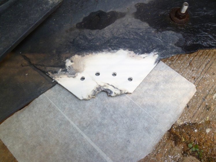 Base for fibreglass in place